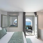 Senia 4* Náusza