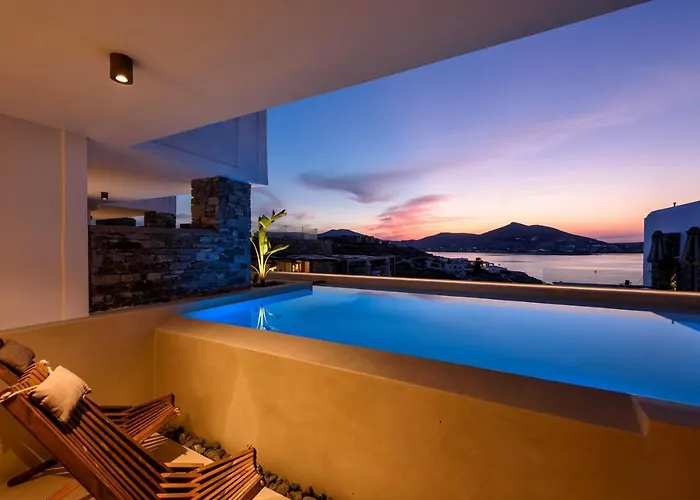 Senia Naousa (Paros)