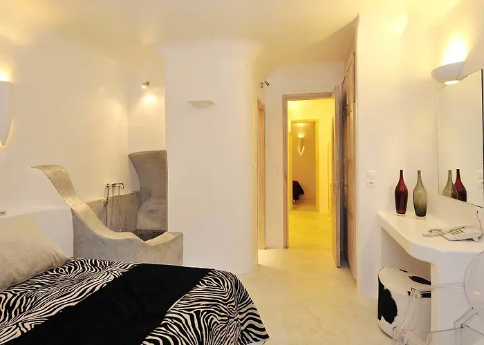 Senia 4* Naousa (Paros)